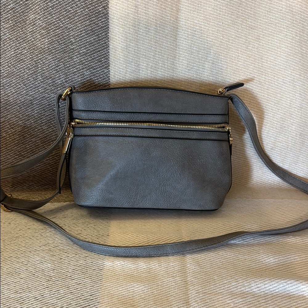 Minimalist Gray Leather Crossbody Bag